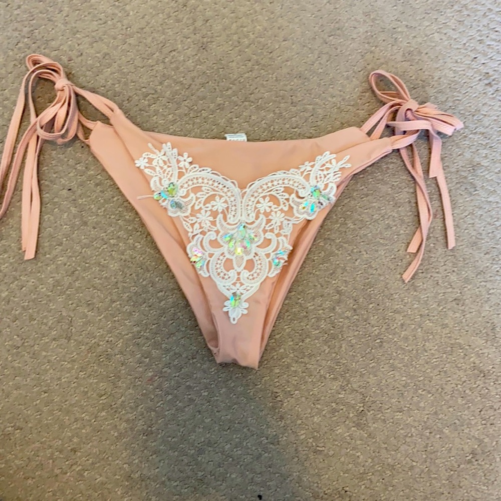 Brand new lace bikini bottoms